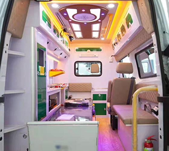 彝良县车辆内部展示