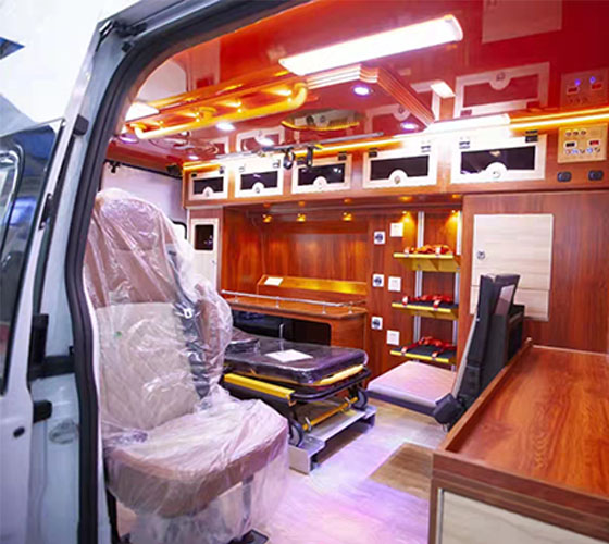 彝良县车辆内部展示