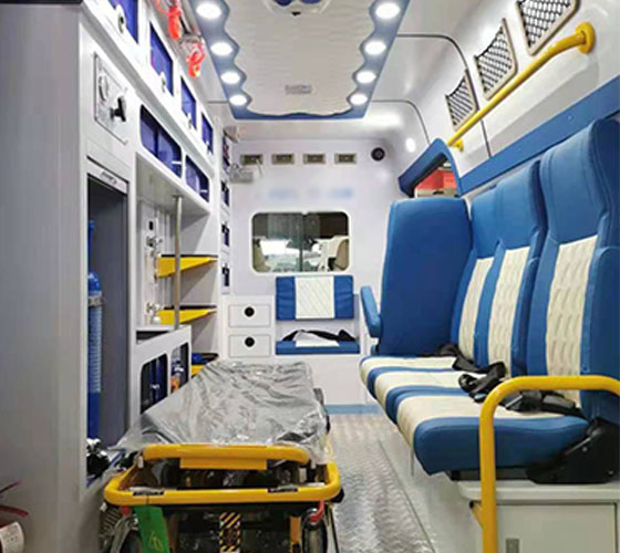 彝良县车辆内部展示